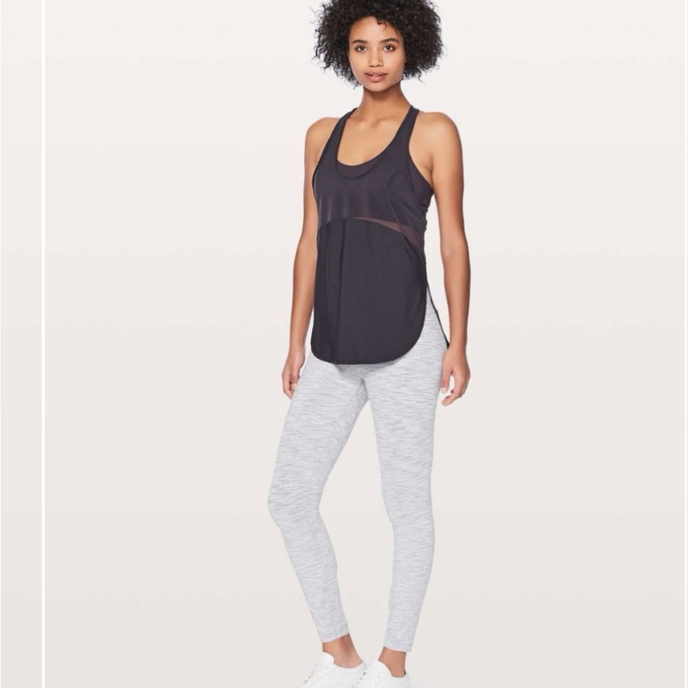 Lululemon Twist Around Tank Boysenberry size 6